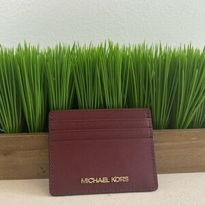 Michael Kors  NWT Merlot Jet Set Travel Card Case